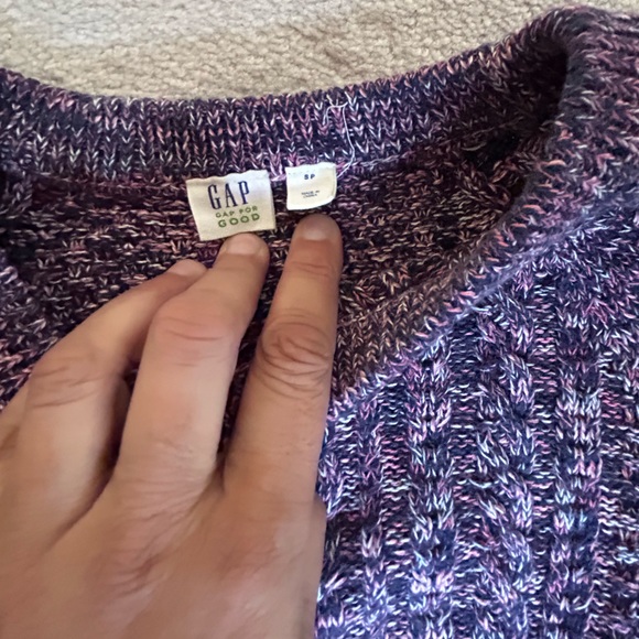 Gap purple knit sweater - Picture 2 of 2